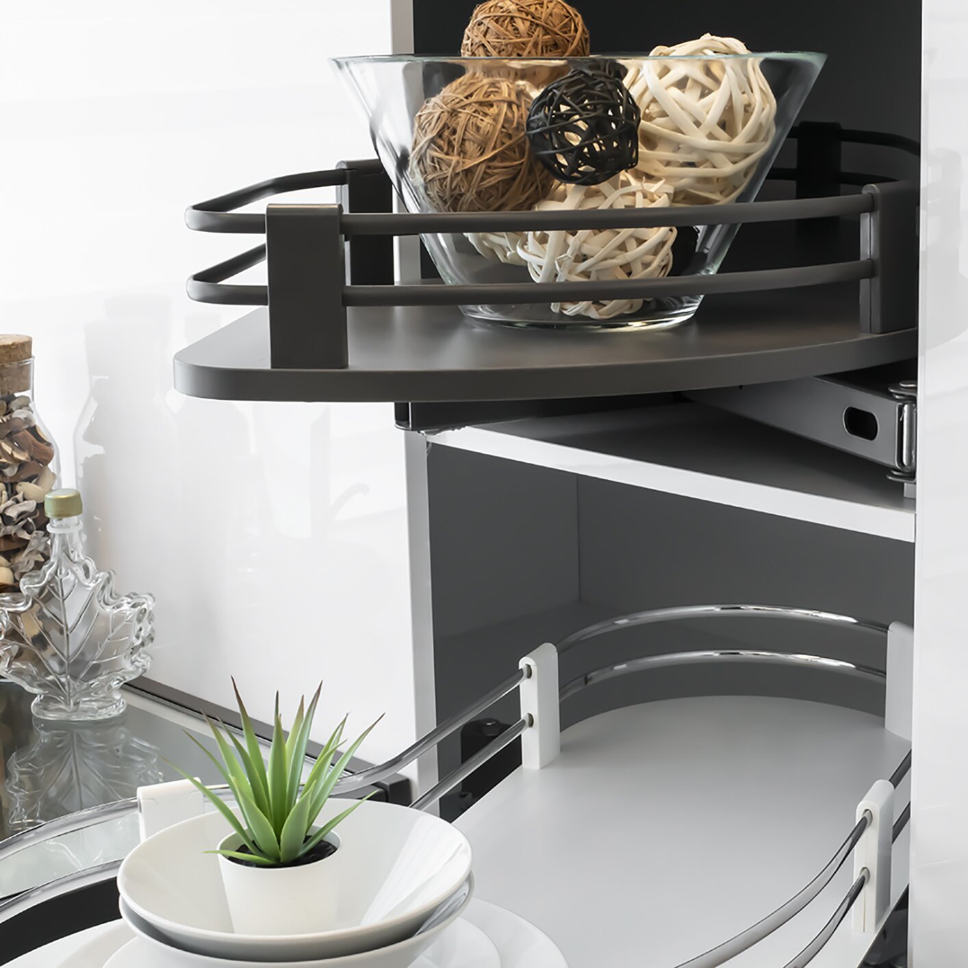 Uniko Corner Reversible Corner Pullout, White / Chrome