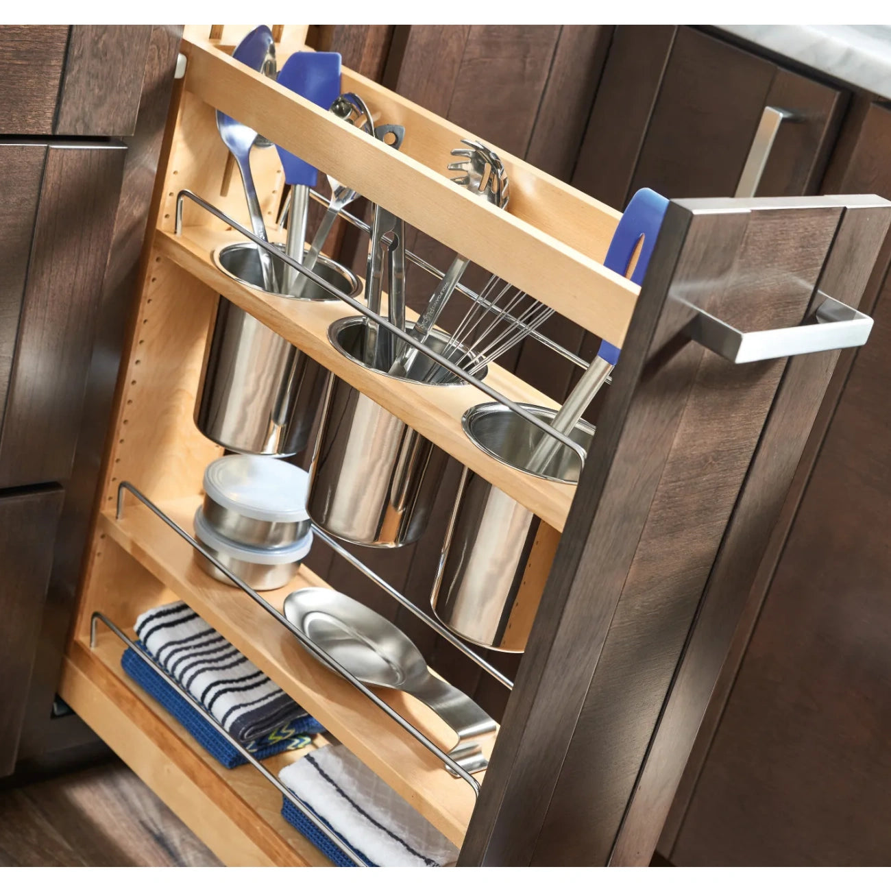 Base Cabinet Pullout w/Utensil Bins