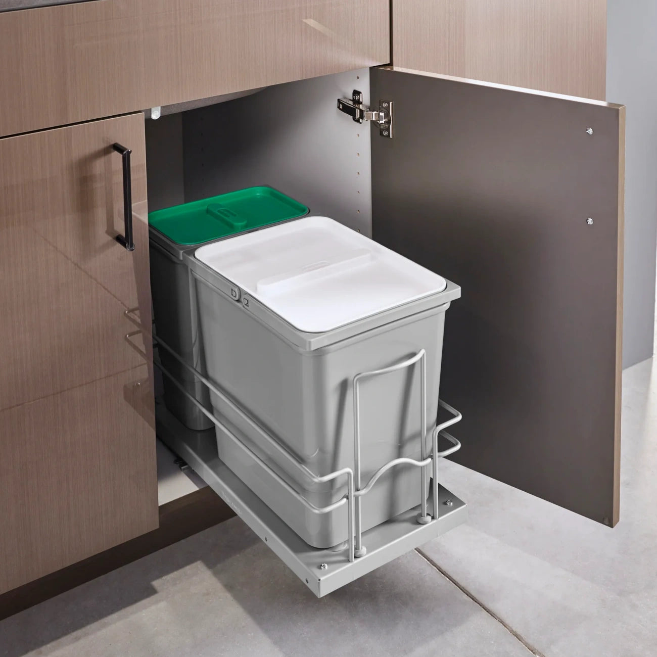 Wire Undersink Pullout Waste Container