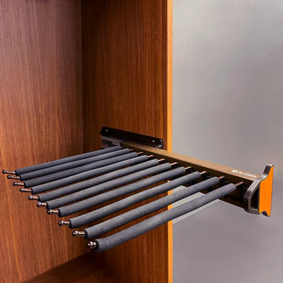Side-mounted Soft Closing Pant Rack