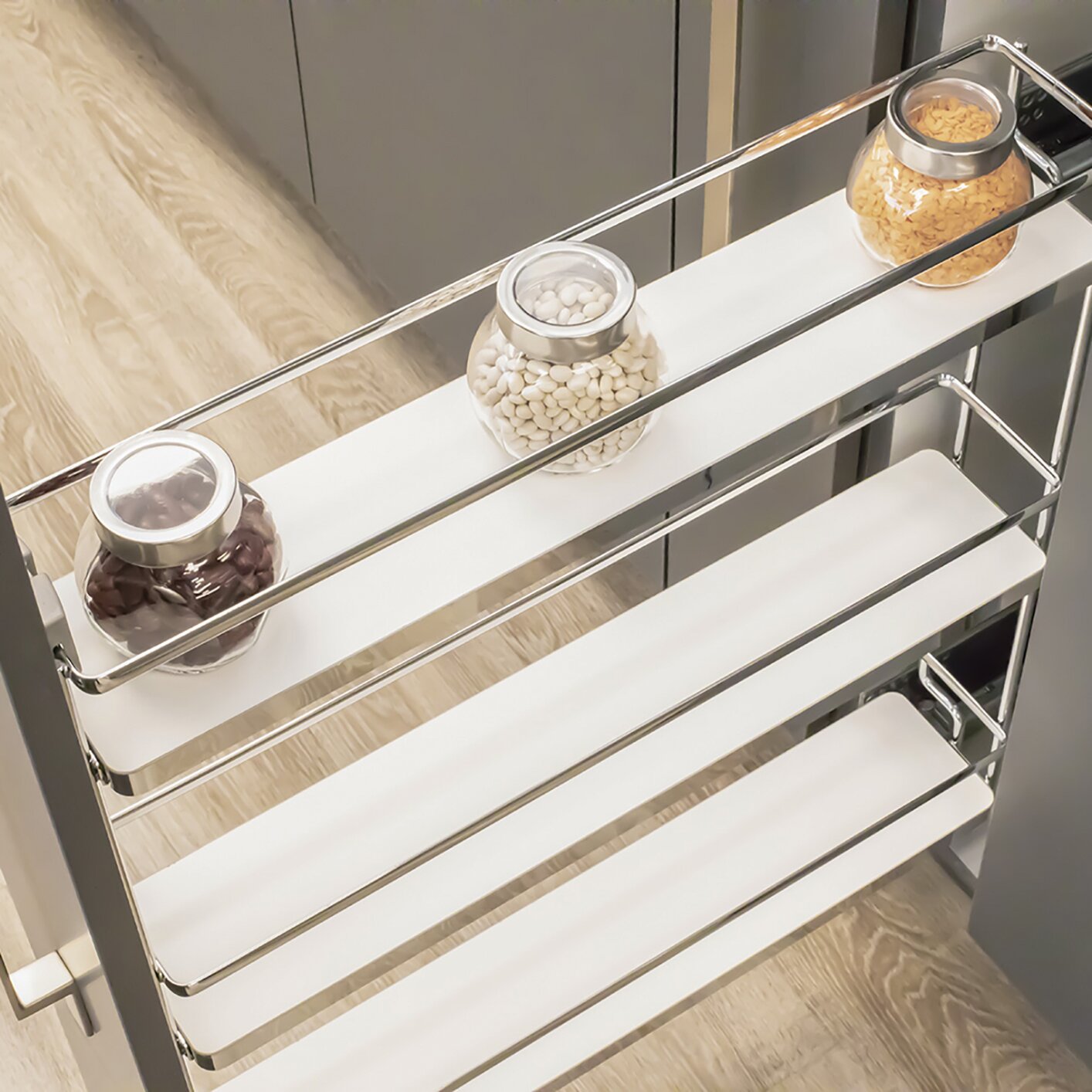 Vibo Galaxy 3 Shelf Side Pullout, 6" Full-Extension, Left Side Mounted, Soft-Close, Maple/Champagne