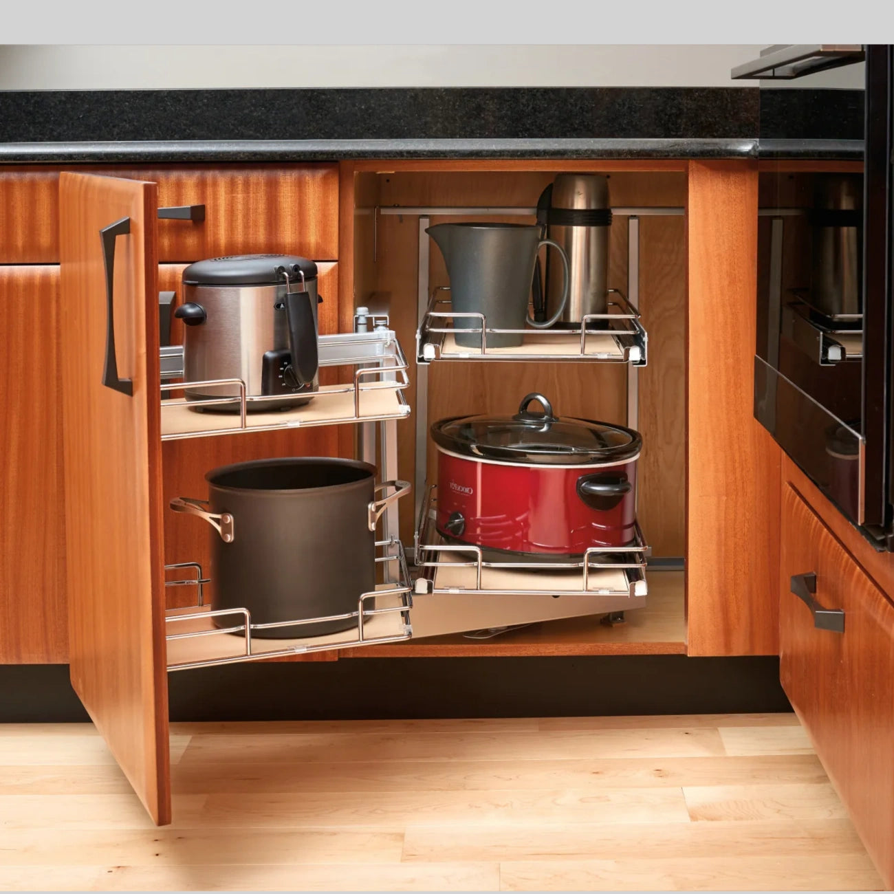 Solid Bottom Two-Tier Blind Corner Optimizer